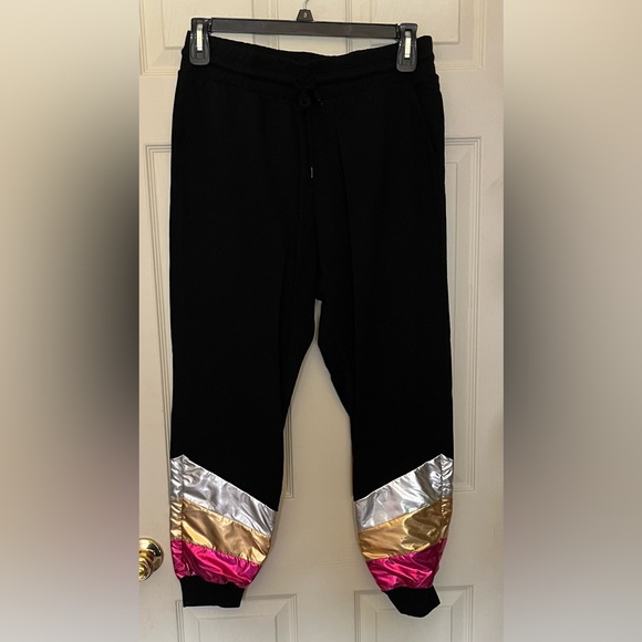 Women’s black metallic sweat set - size medium - Picture 5 of 6